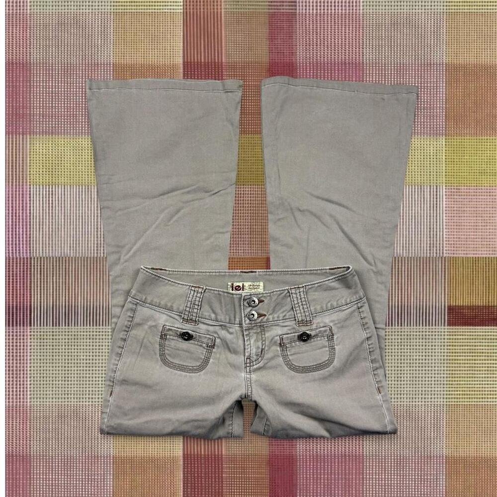 Vintage 2000’s LEI Lowrise Flare Tan Pants